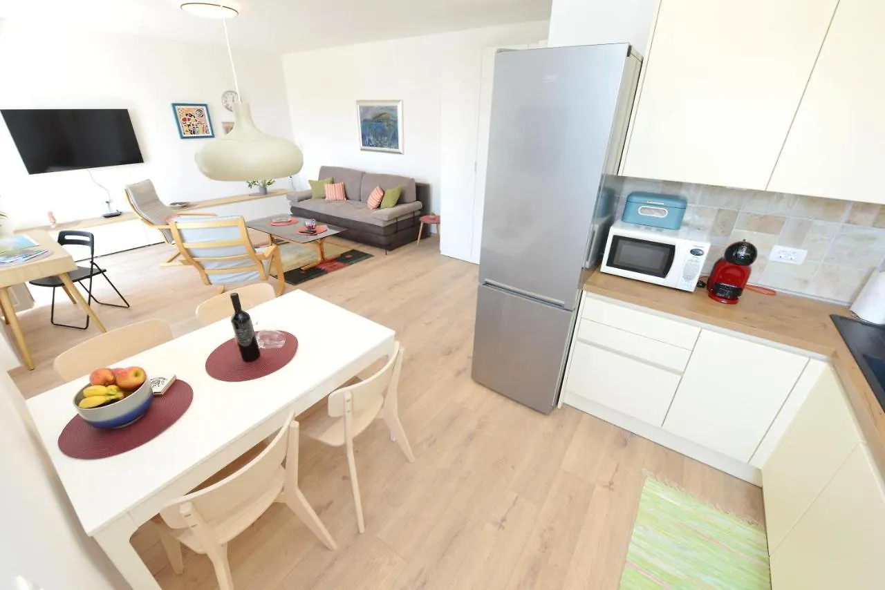 Apartment Apartman Junona - Poluotok Na Dlanu Zadar