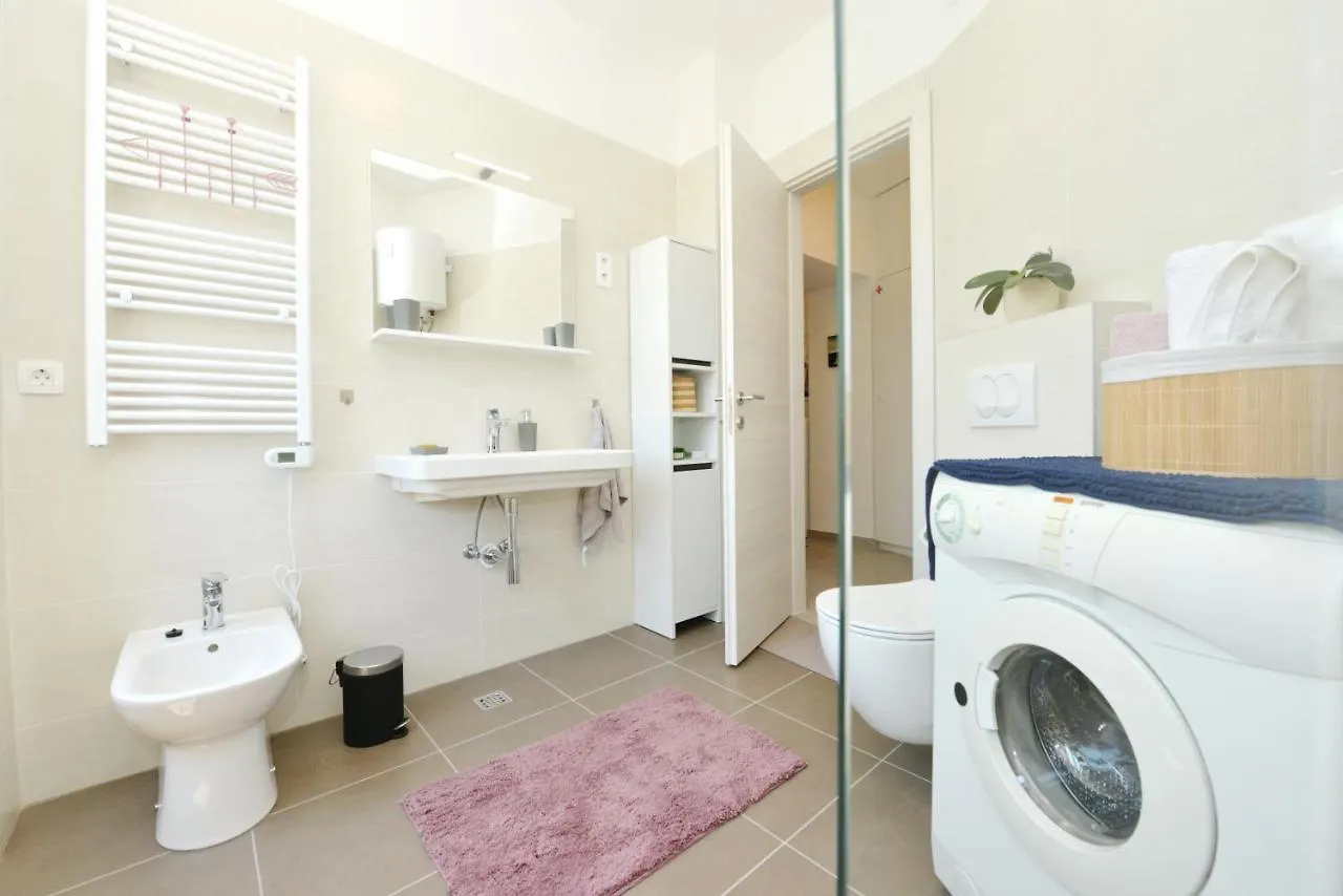 Apartman Junona - Poluotok Na Dlanu Zadar Croatia